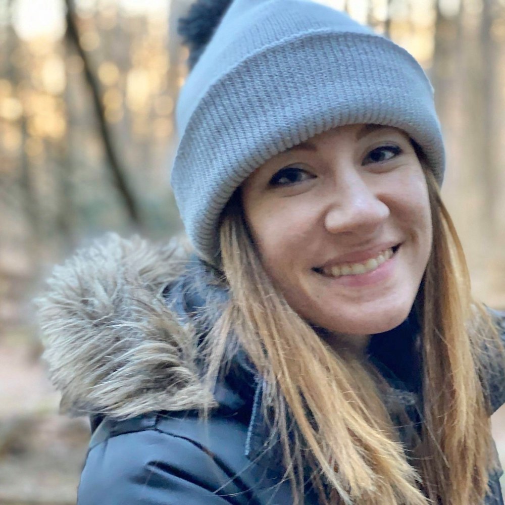 Meet your Posher, Alicia